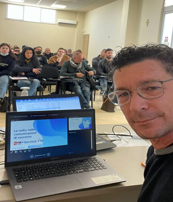 Corso per operatori Radio nelle Comunicazioni di emergenza